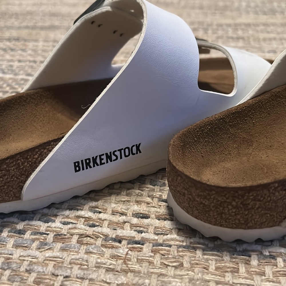 SOLD White Arizona Birkenstock Sandals - Picture 4 of 7